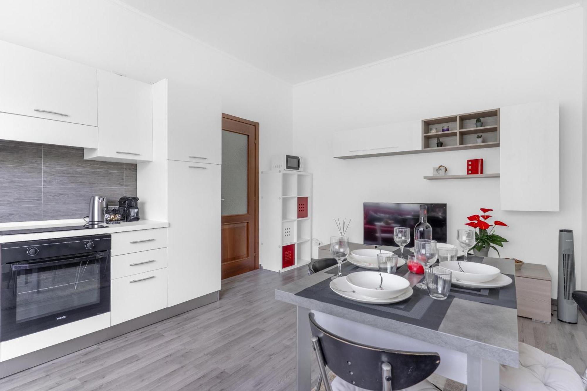 Apartment Luxury Dream - Duomo 10min Free Fast Wi-fi And Ac Train Station Porta Vittoria 290mt *