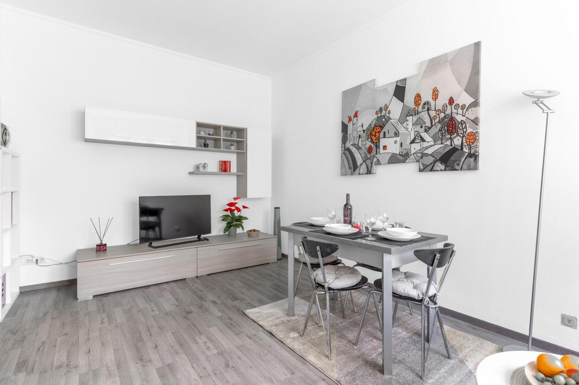 Luxury Dream - Duomo 10min Free Fast Wi-fi And Ac Train Station Porta Vittoria 290mt Apartment Mailand